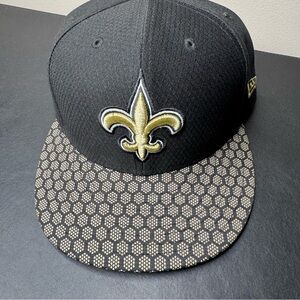 New Orleans Saints fitted hat size 7 7/8.